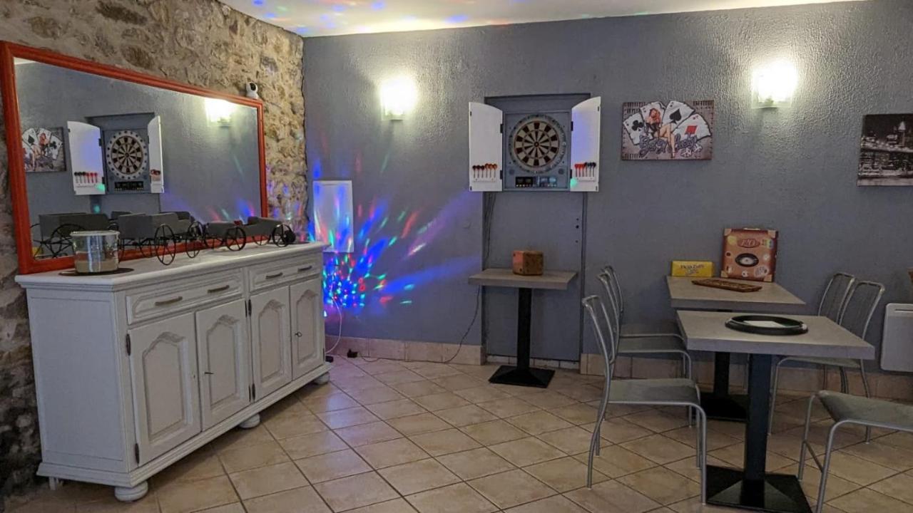 Chambres D'Hotes Les Lits Des Fees Saint-Floret Exterior foto